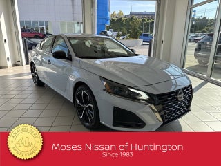 2025 Nissan Altima SR