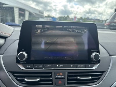 2025 Nissan Altima SR