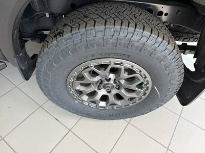 2026 Nissan Frontier PRO-4X w/R Package