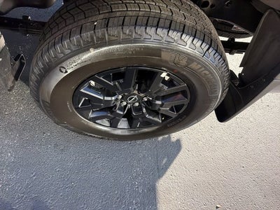 2027 Nissan Frontier SV