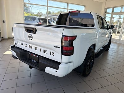 2027 Nissan Frontier SV