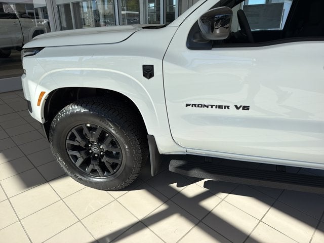 2027 Nissan Frontier SV