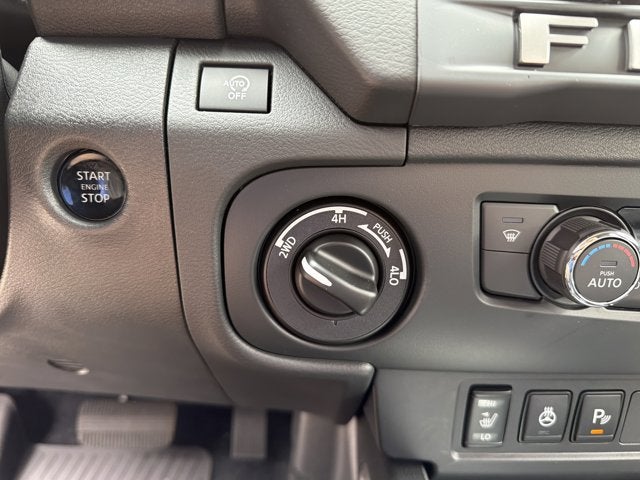 2026 Nissan Frontier SV