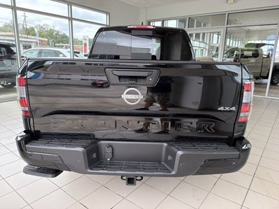 2027 Nissan Frontier SV
