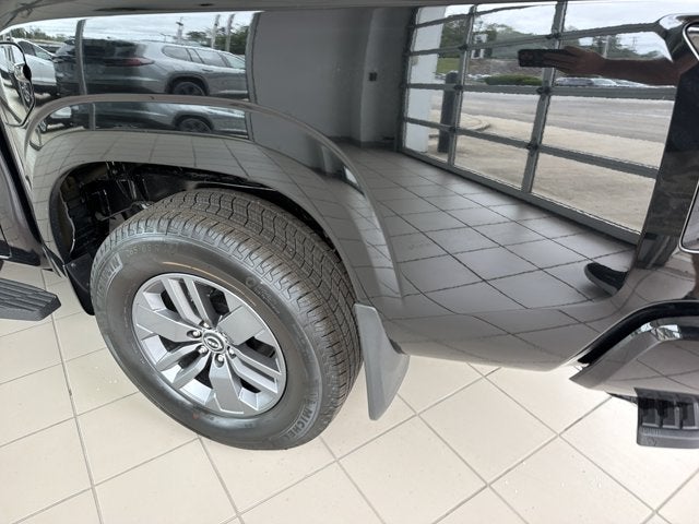 2027 Nissan Frontier SV