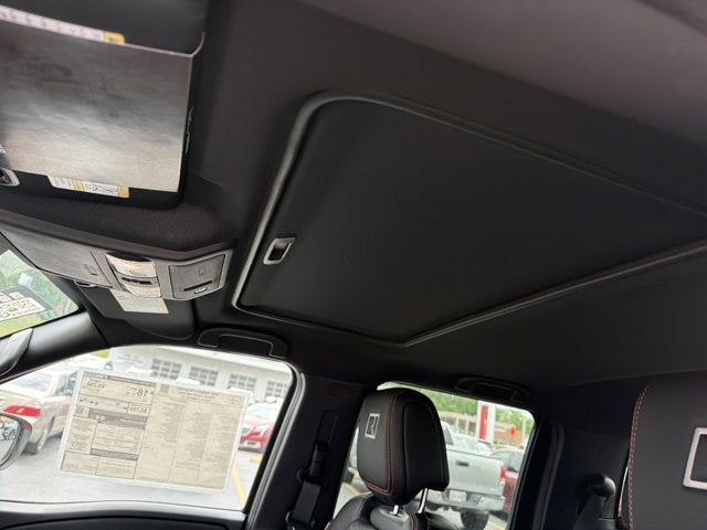 2026 Nissan Frontier PRO-4X w/R Package
