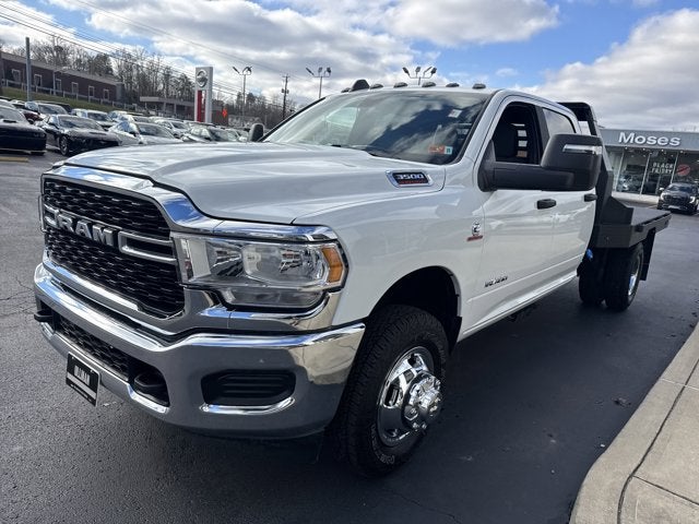 2024 RAM 3500 Chassis Cab SLT