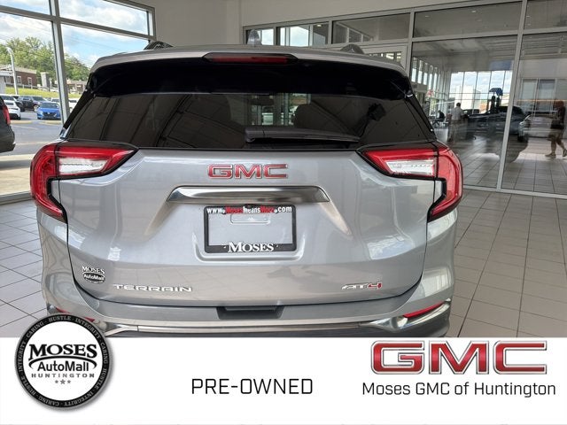 2023 GMC Terrain AT4