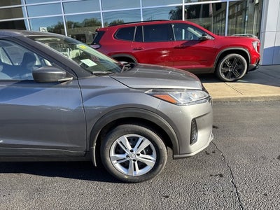 2025 Nissan Kicks Play S