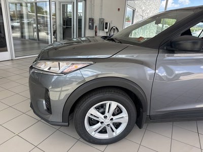 2025 Nissan Kicks Play S