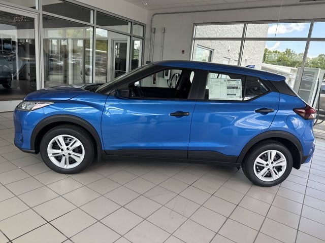 2025 Nissan Kicks Play S