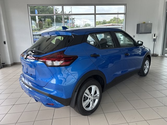 2025 Nissan Kicks Play S