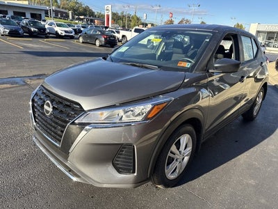2025 Nissan Kicks Play S