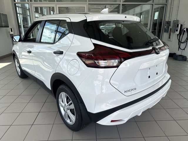 2025 Nissan Kicks Play S