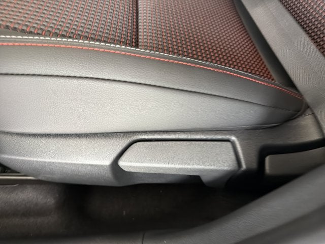 2027 Nissan Kicks SR
