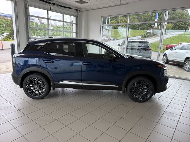 2027 Nissan Kicks SR