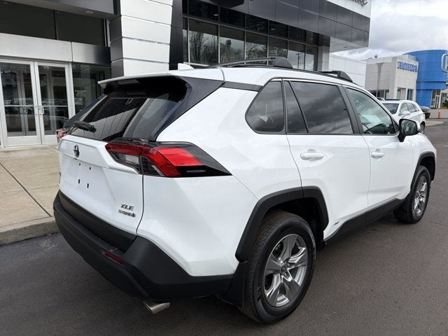 2024 Toyota RAV4 Hybrid XLE