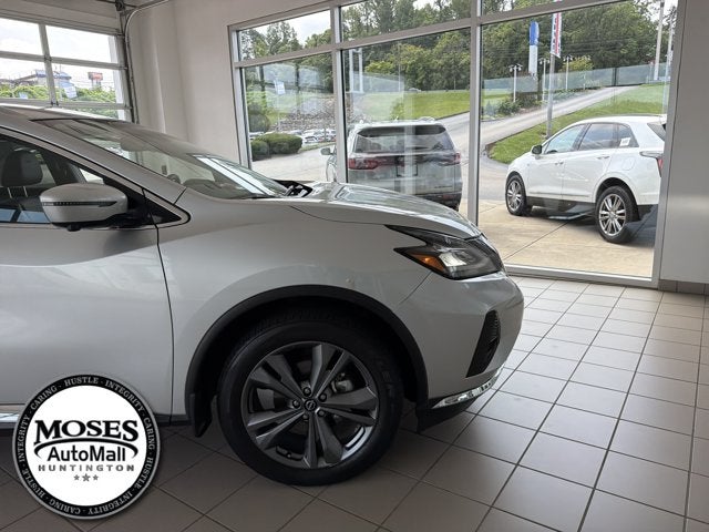 2023 Nissan Murano Platinum