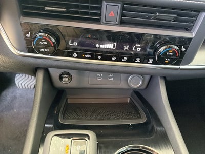 2027 Nissan Rogue DARK ARMOR
