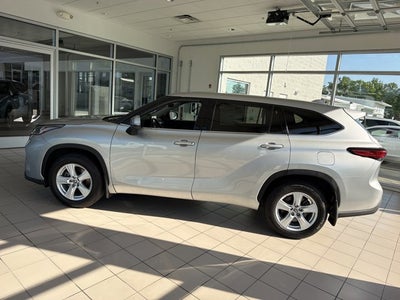 2020 Toyota Highlander LE