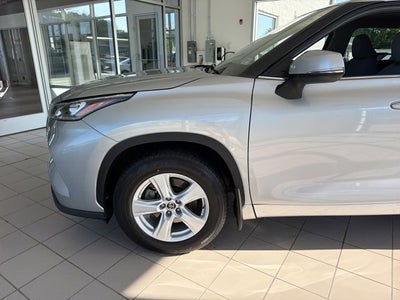 2020 Toyota Highlander LE