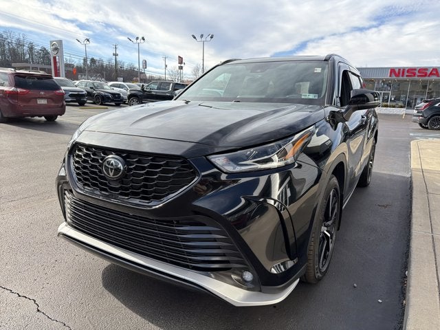 2022 Toyota Highlander XSE