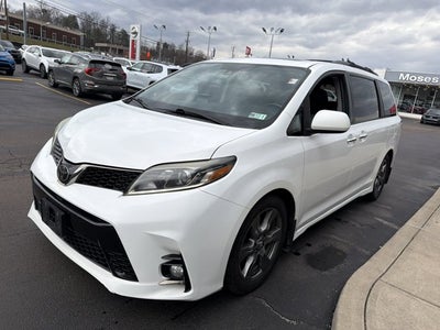 2018 Toyota Sienna BASE