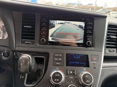 2018 Toyota Sienna BASE