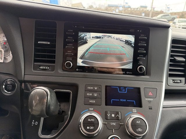 2018 Toyota Sienna BASE