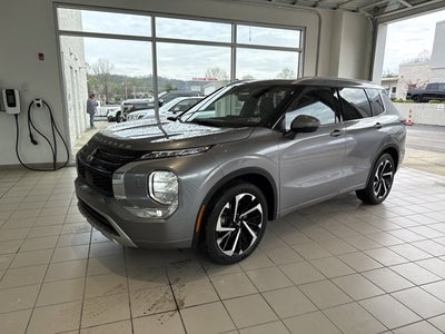 2022 Mitsubishi Outlander SEL Launch Edition