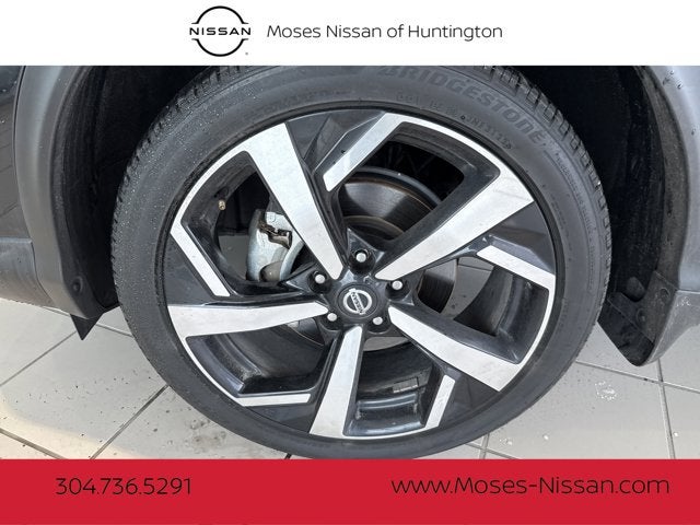 2022 Nissan Rogue Sport SL