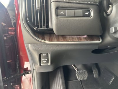 2025 Nissan Armada Platinum