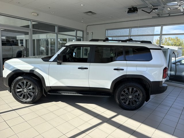 2024 Toyota Land Cruiser BASE