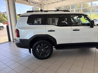 2024 Toyota Land Cruiser BASE