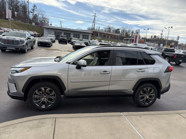 2024 Toyota RAV4 Hybrid XLE Premium