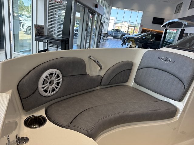 2021 STINGRAY 198LX 198LX